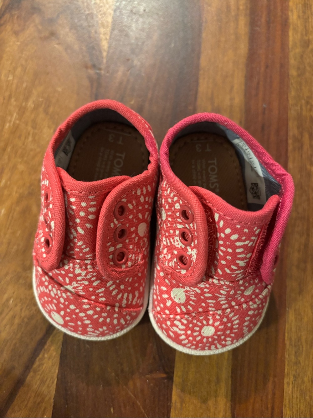 TOMS baby girl shoes